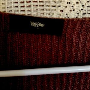 Women’ Long Sleeve sweater